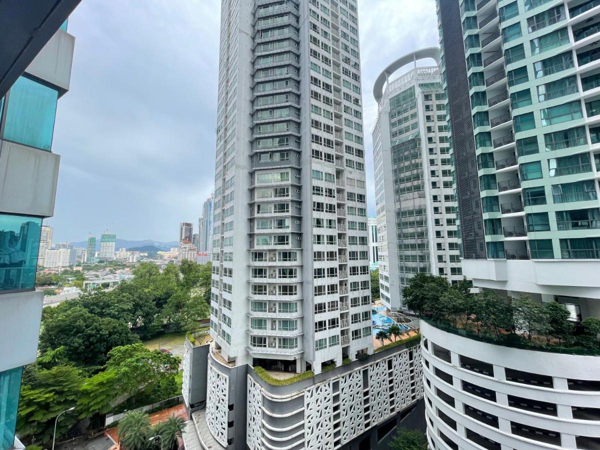 Mercu Summer Suite Klcc By Minshuku Куала-Лумпур Екстер'єр фото